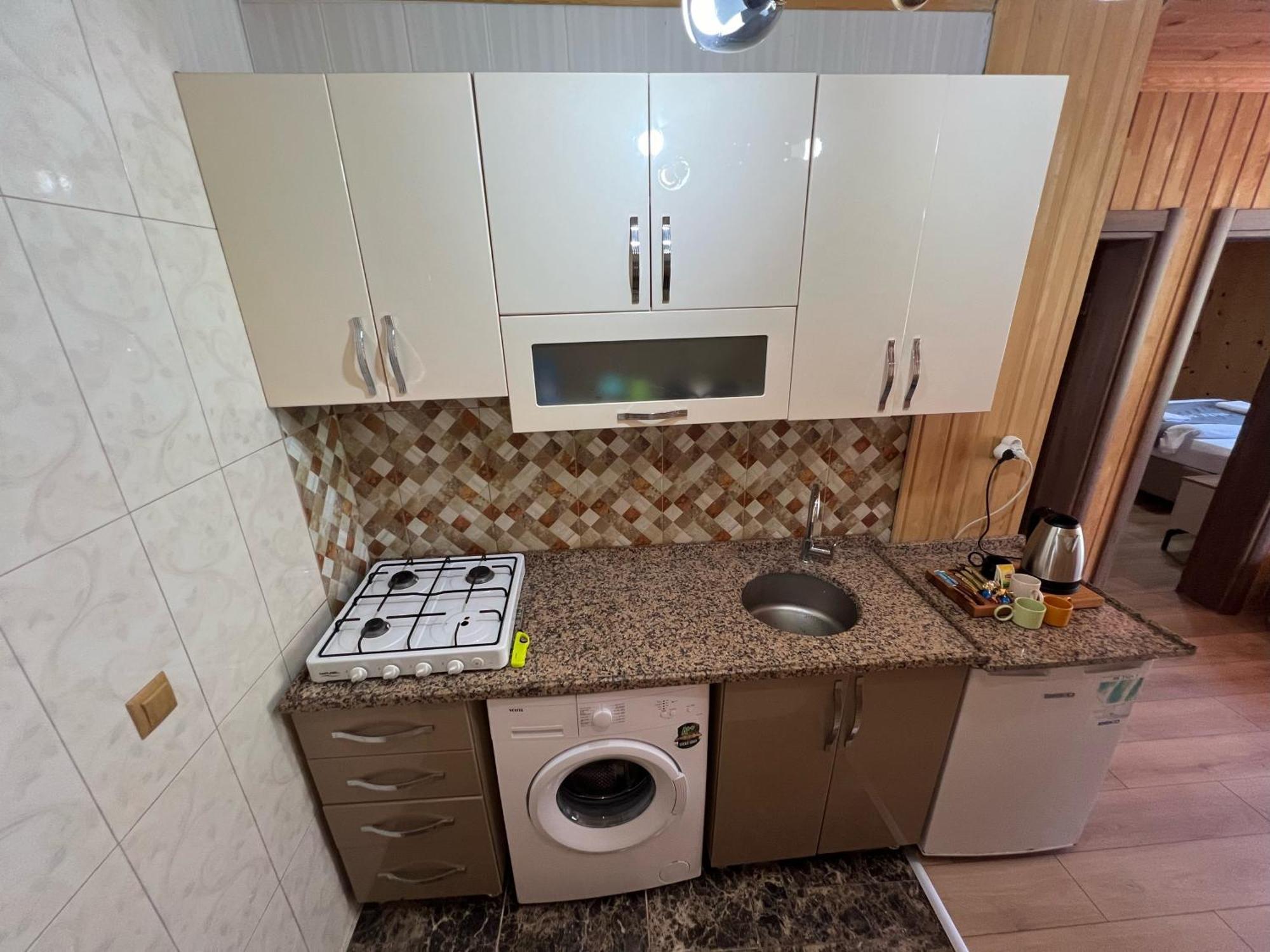 Uzungoel Dilek Pansiyon Hồ Uzungöl Ngoại thất bức ảnh